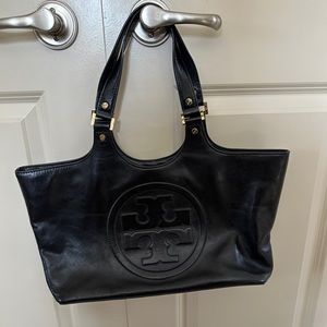 Black Tory Burch tote